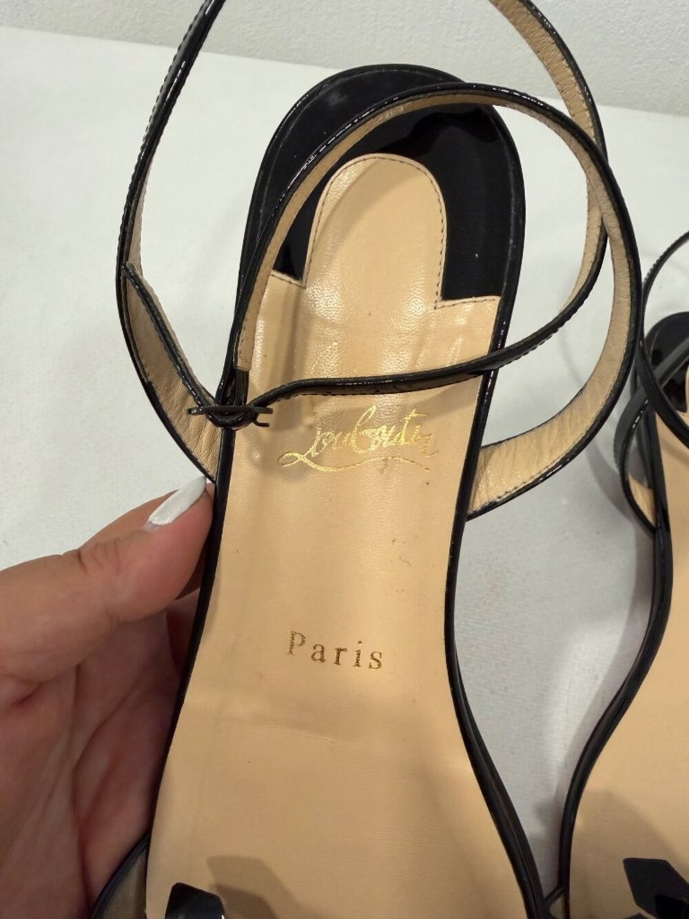 Christian Louboutin Miss Valois Black Patent Leather Bow Flat Sandals Size 39 Au - Picture 4 of 7